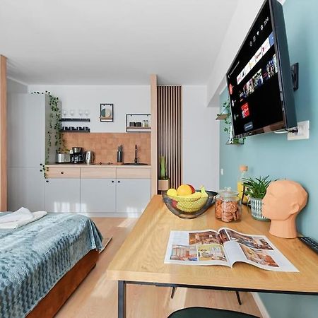 Mysa Modern Studio * Near Cismigiu Park * Netflix Boekarest Buitenkant foto